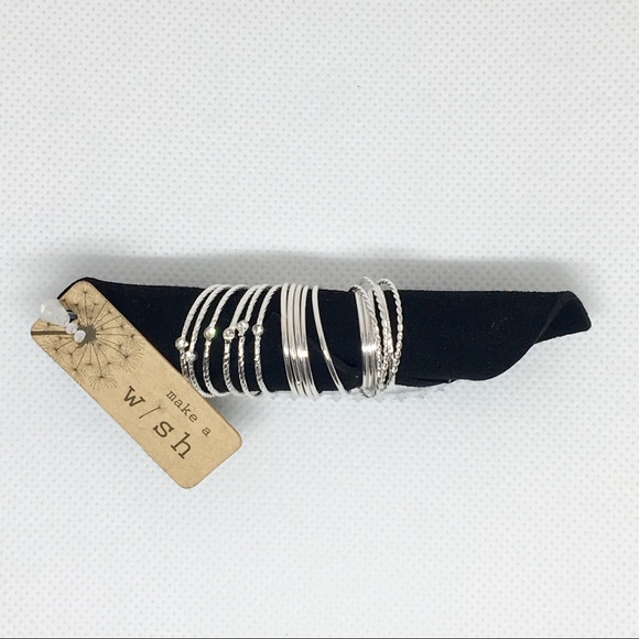 KENNEDY | Rope Twist Stud Ring Set - Picture 2 of 3